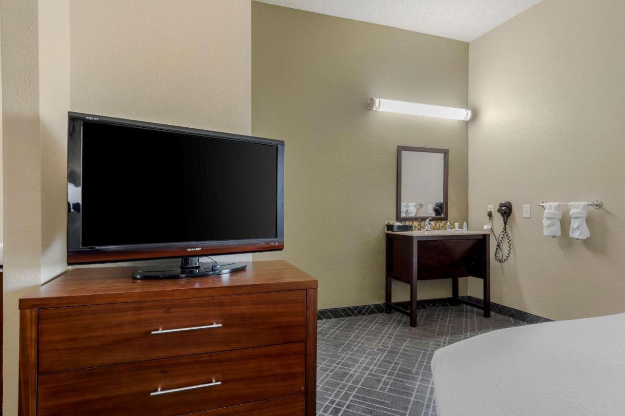 Comfort Suites Waco North - Near University Area Exterior photo